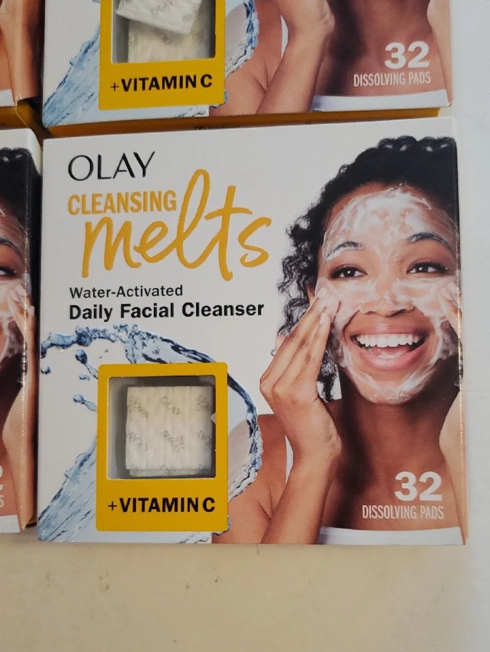 OLAY Cleansing Melts Daily Facial Cleanser  A lot of 6 boxes 32 dissolving pads